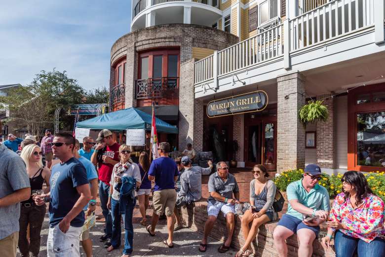 Bubbly Baytowne at The Village of Baytowne Wharf